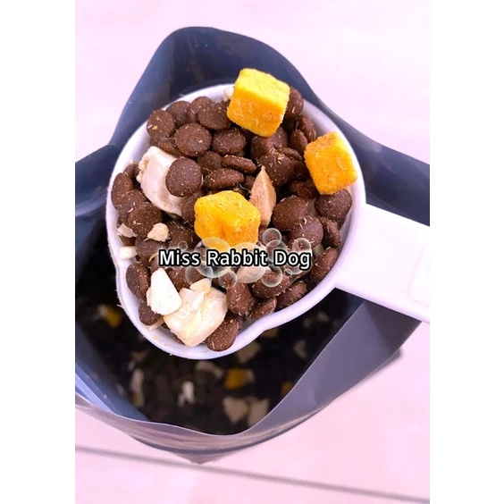 Pet Food 2.5kg Dog Food 狗粮Ready Store Miss Rabbit Dog Freeze- dried Dog Food Puppy Adult Older Dogs兔小狗全价冻干四拼宠物狗粮幼犬成犬 - 图片 8